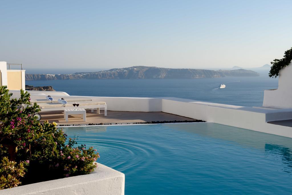 Aria Suites & Villas Fira  Exterior photo