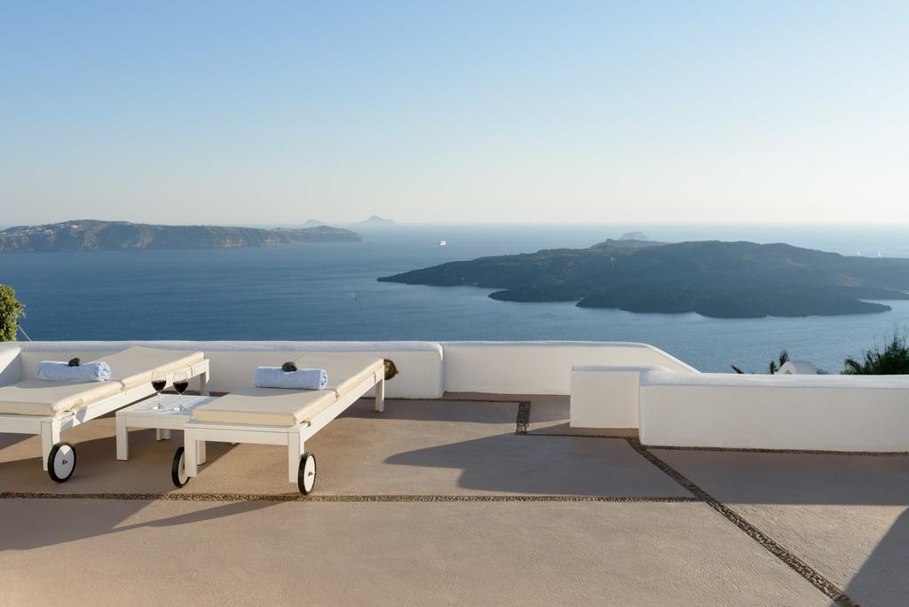 Aria Suites & Villas Fira  Exterior photo