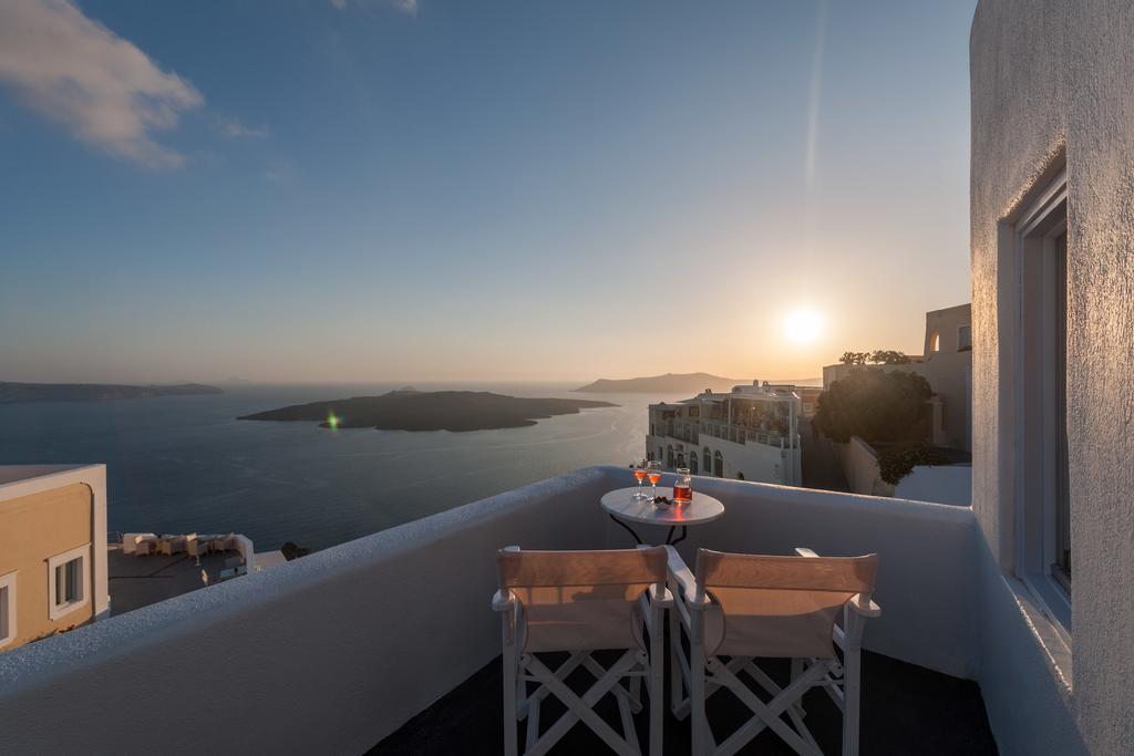 Aria Suites & Villas Fira  Exterior photo