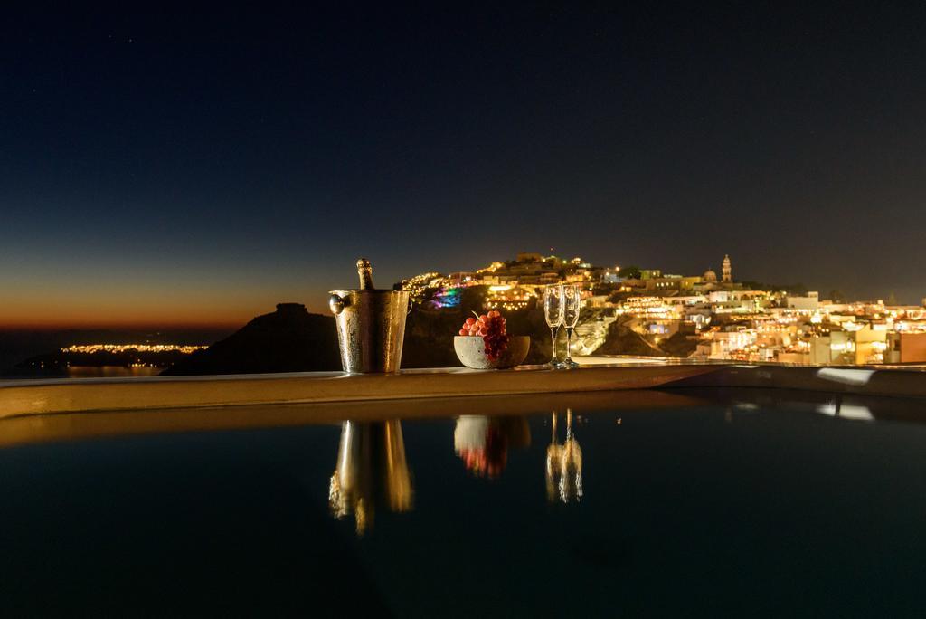 Aria Suites & Villas Fira  Exterior photo
